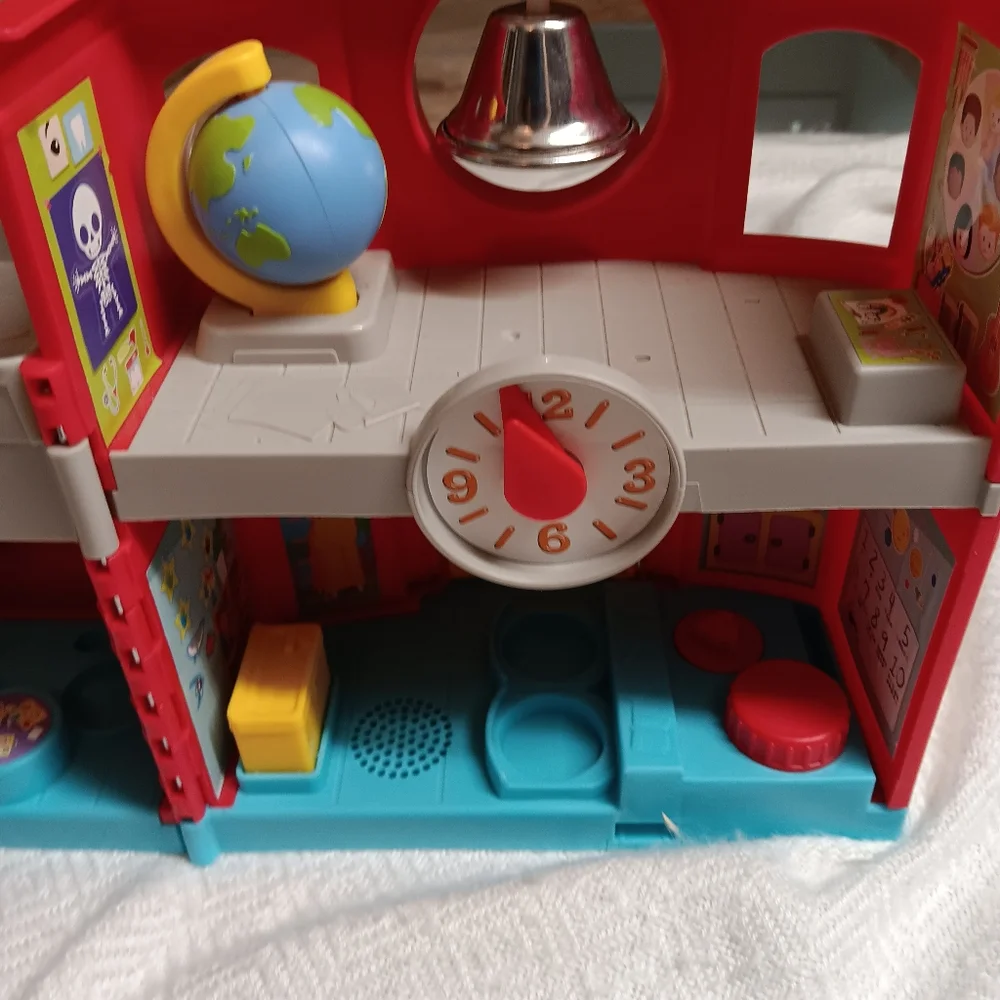 Fisher Price School - Picture 8 of 11